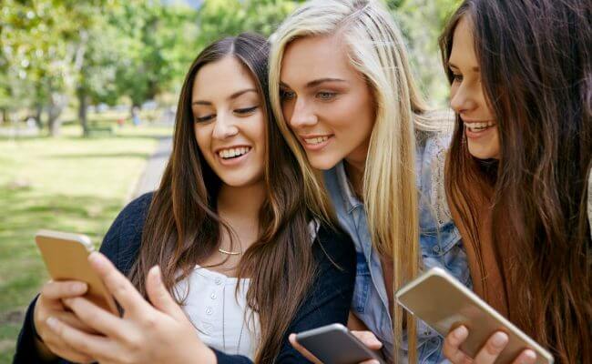 أسماء جروبات عائلات واتس اب