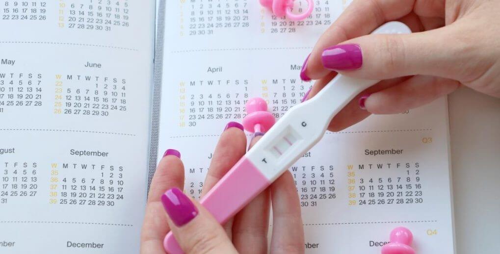 أعراض الحمل المبكرة بعد الدورة مباشرةً