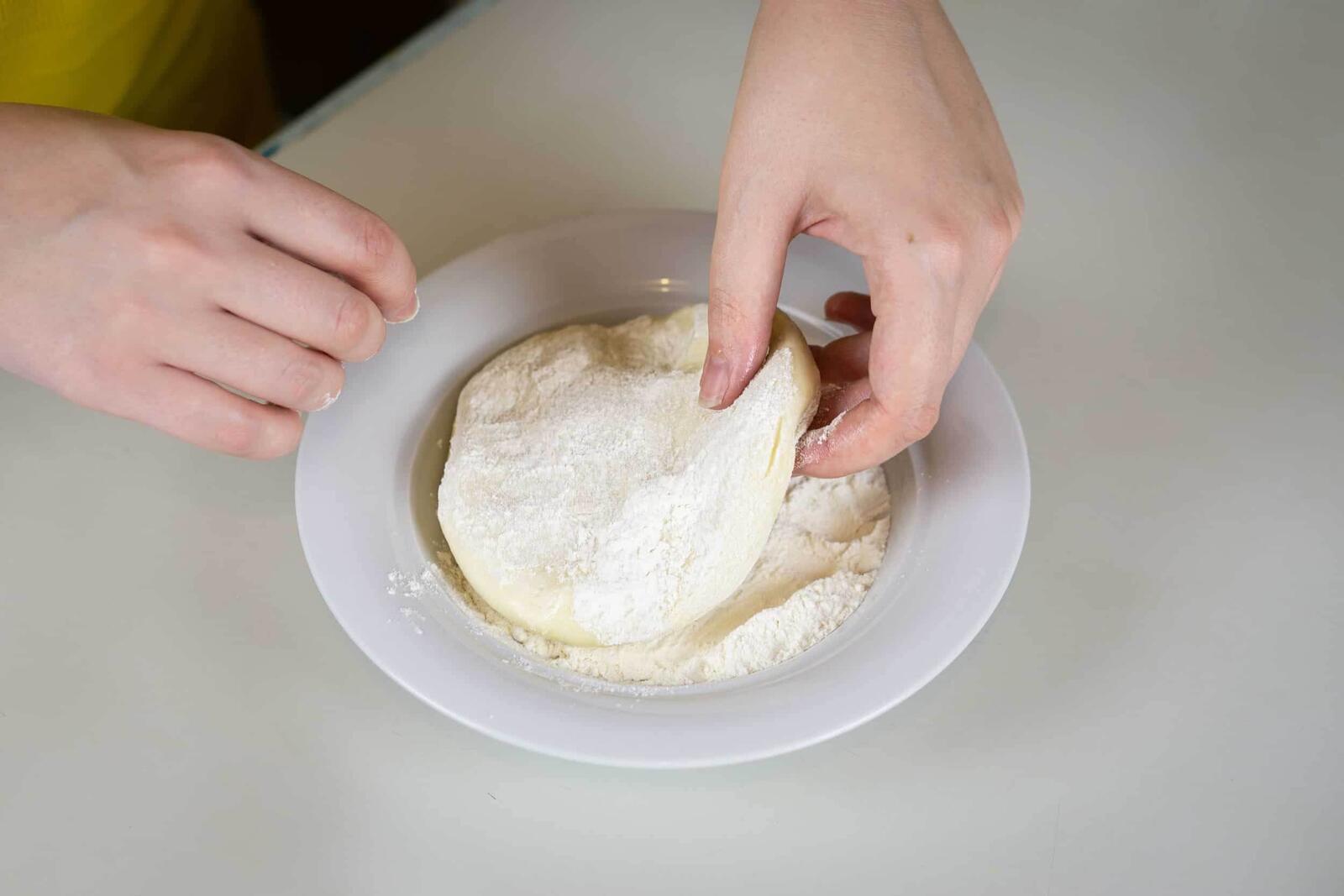 تفسير حلم العجين للعزباء