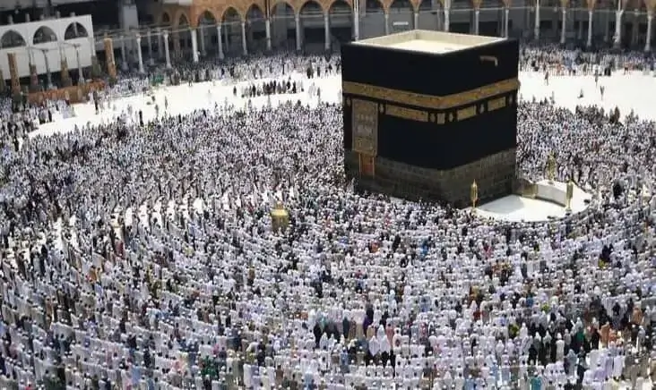 تفسير حلم العمرة مع الميت