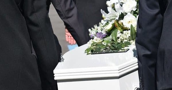 تفسير رؤية الجنازة في المنام للمتزوجة