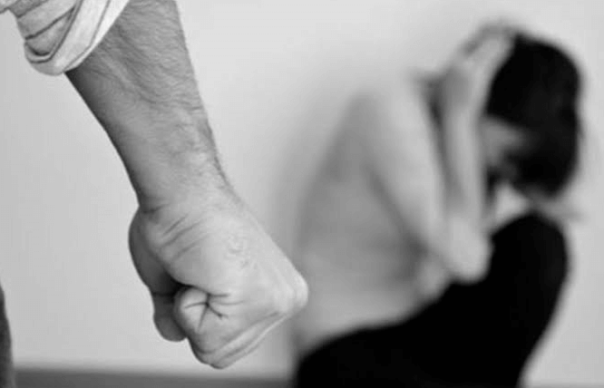 تفسير رؤية الضرب في المنام للمتزوجة