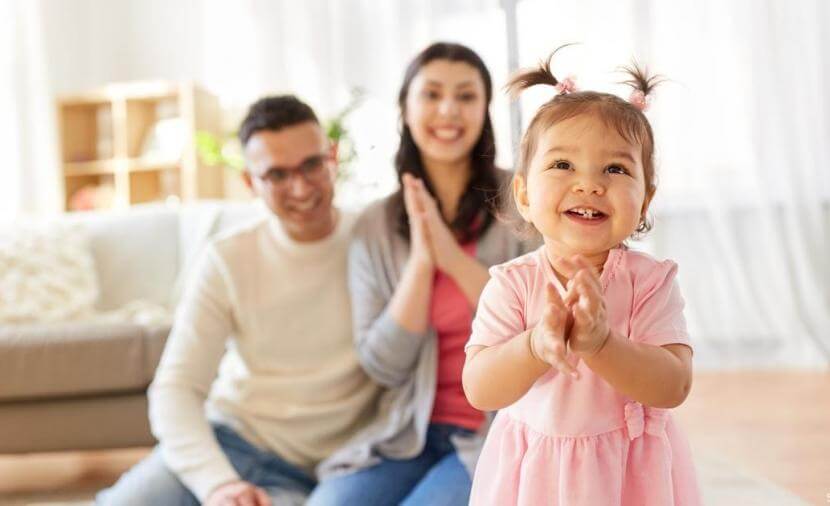 عبارات تشجيعية للاطفال من الأم