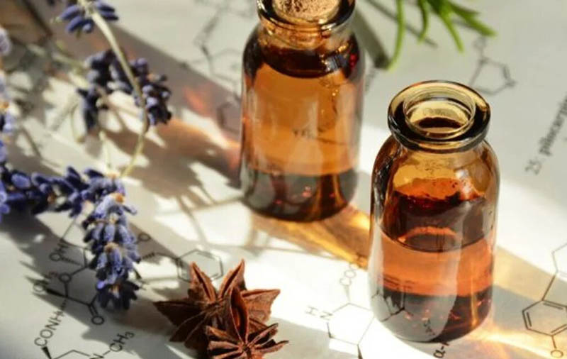 فوائد زيت اليانسون النجمي