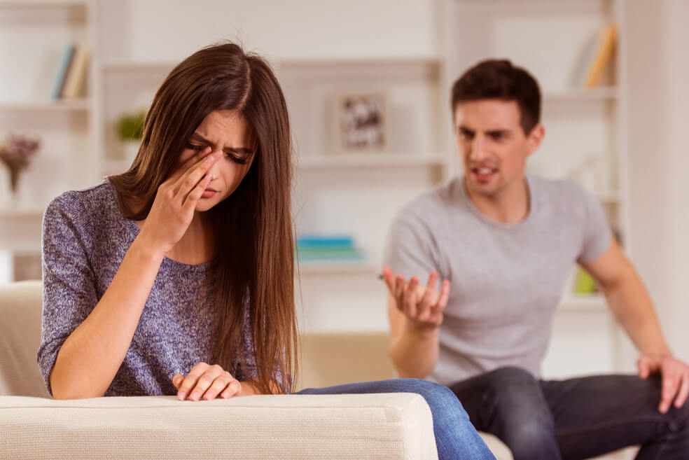 كلام مؤثر عن القسوة من أقرب الناس