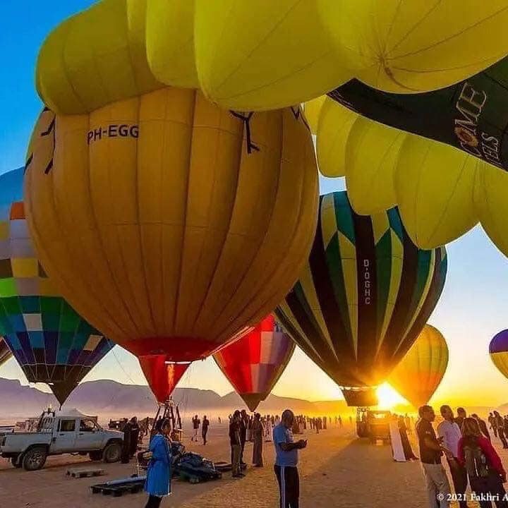 فعاليات مهرجان المناطيد في وادي رم  2021