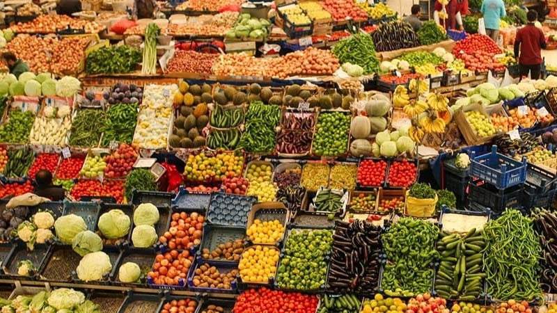 بازار الأحد في اسطنبول