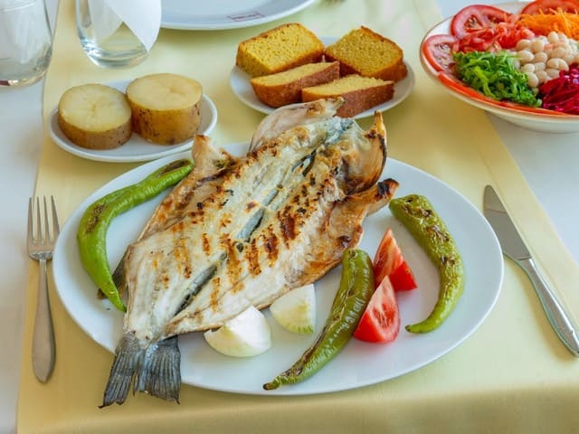 مطعم شاهباز اوغلو فاروز طرابزون