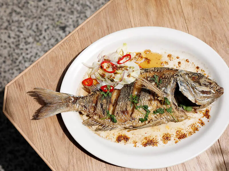 مطعم Sultanahmet Fish House