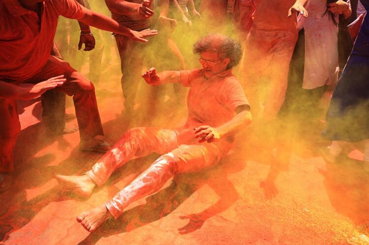 In Pictures: Explosions of Color at Hindu Spring Festival Holi