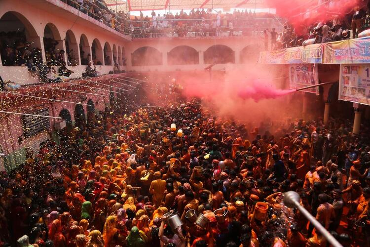 In Pictures: Explosions of Color at Hindu Spring Festival Holi