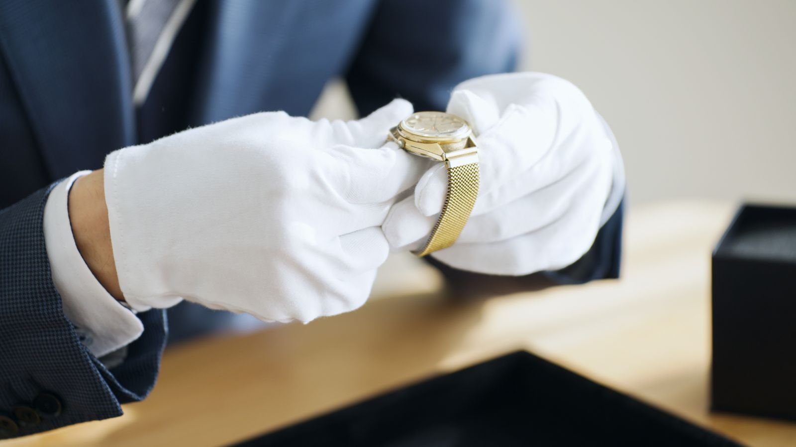 Best Watch Companies Under 1000