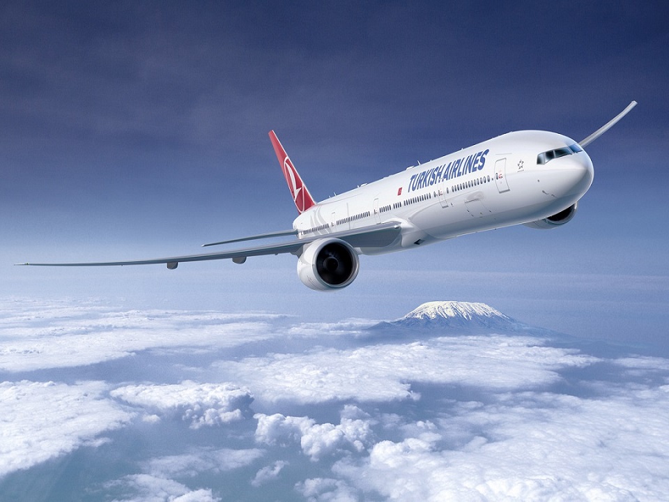 Turkish Airlines First Boeing 787 9 Dreamliner Is In The Air Al
