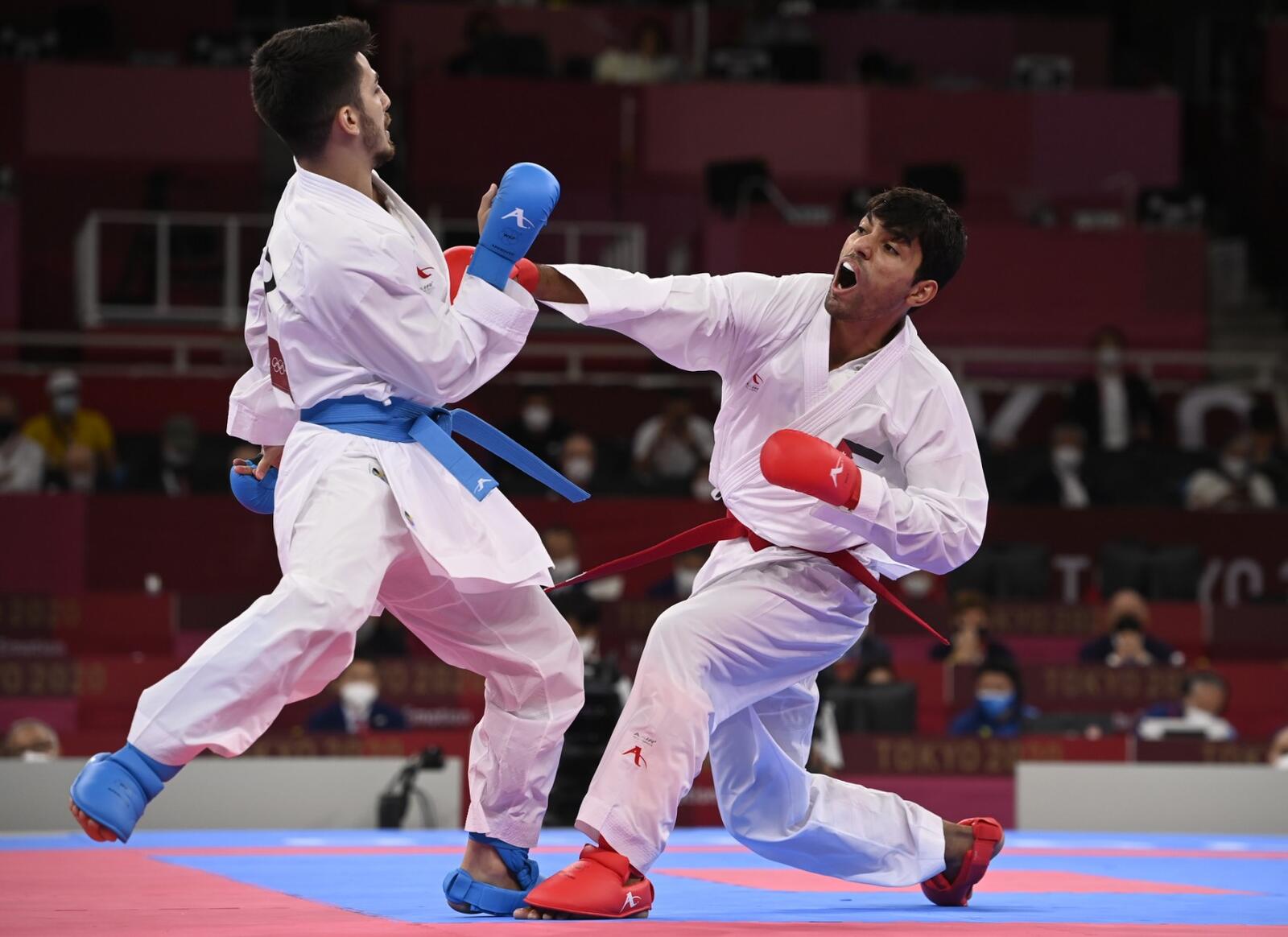 المصاطفة يظفر بالبرونزية