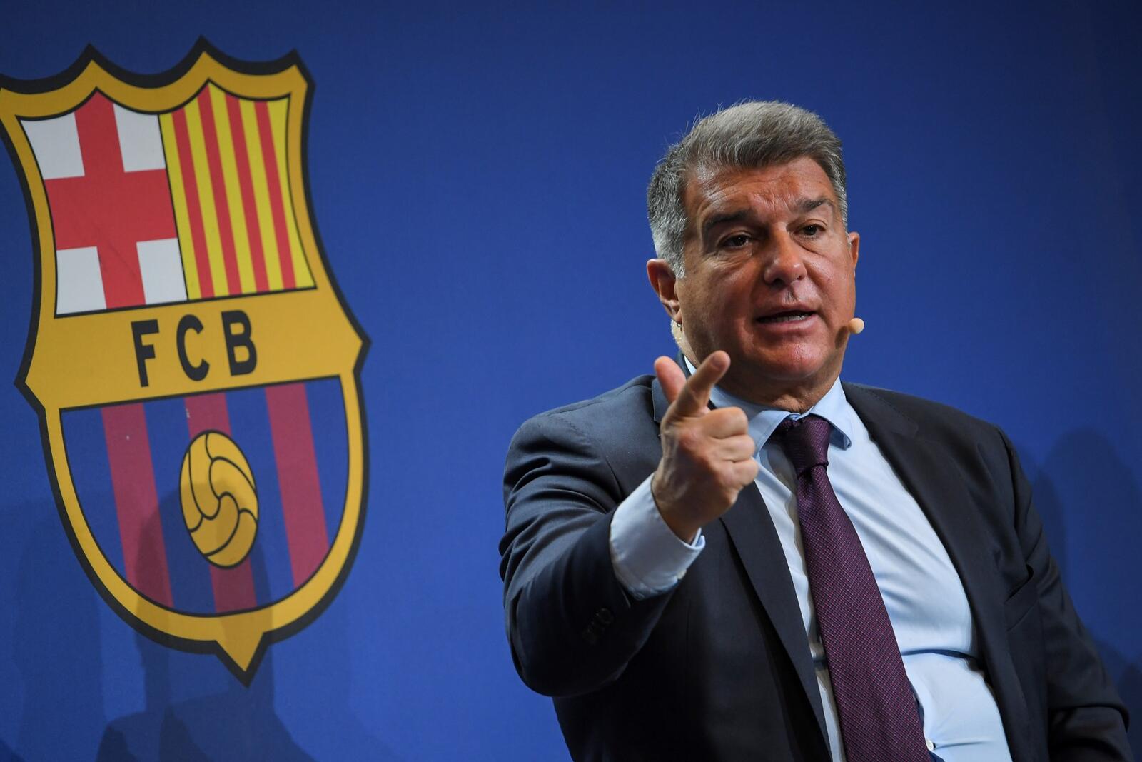 جوان لابورتا رئيس برشلونة
