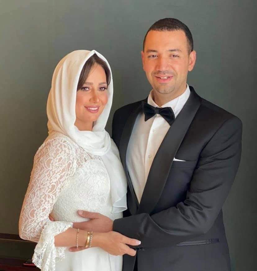حلا شيحة