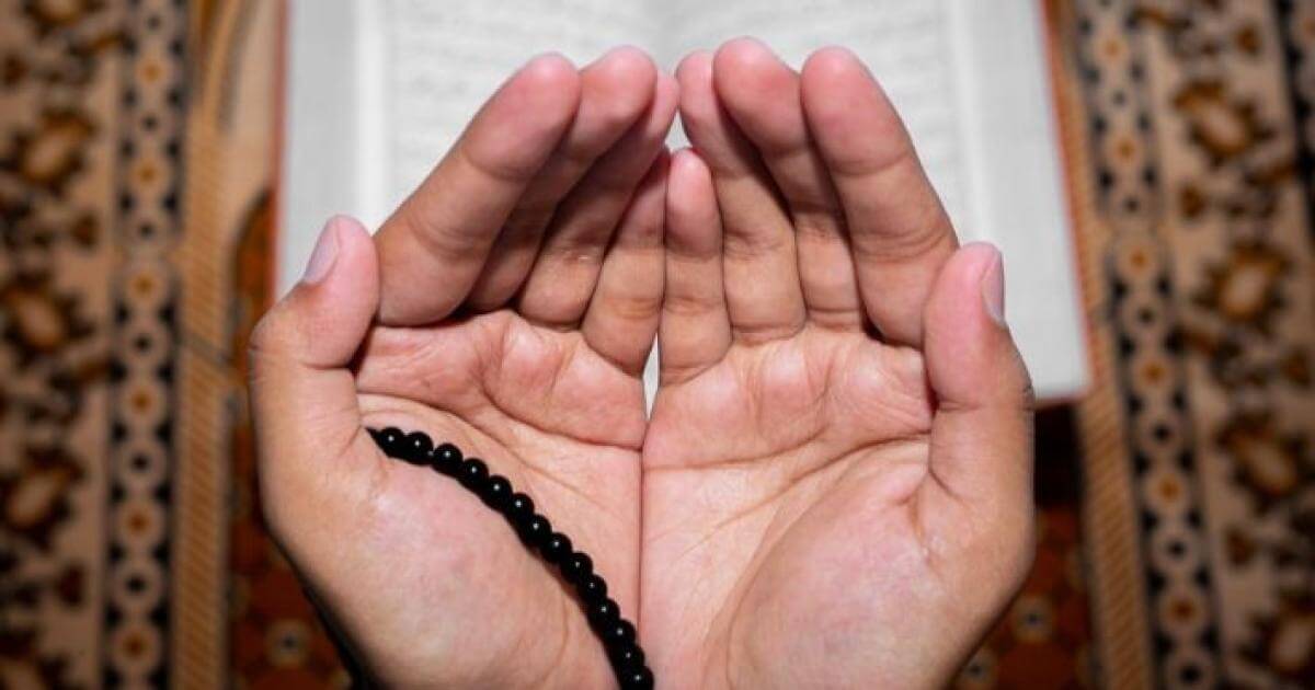 أدعية توديع عام واستقبال عام جديد للوالدين