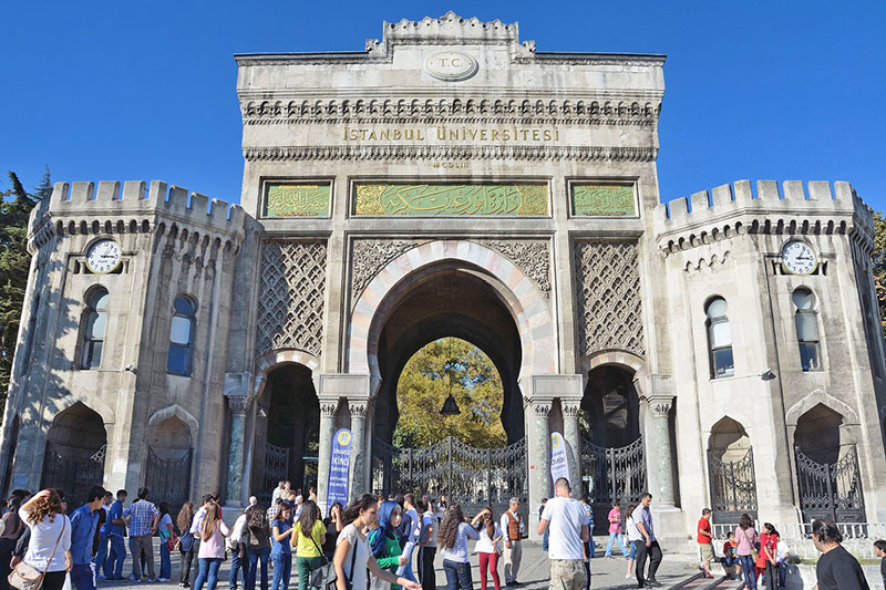التسجيل في جامعة اسطنبول الحكومية