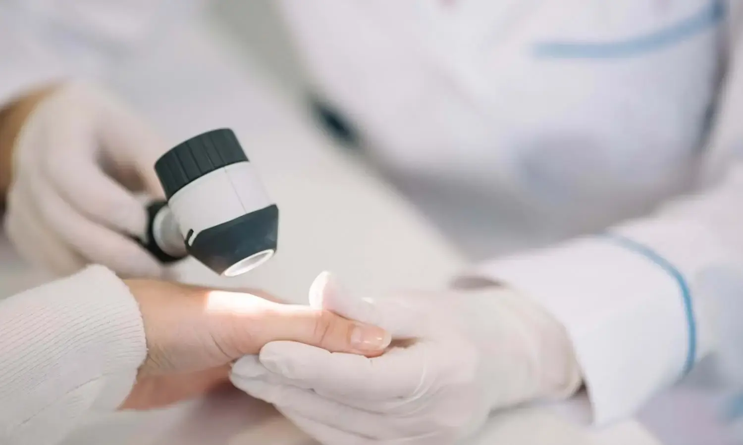 الدكتور محمد دله