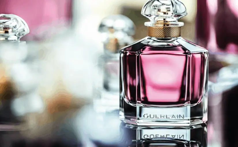تفسير شراء العطر في المنام للعزباء