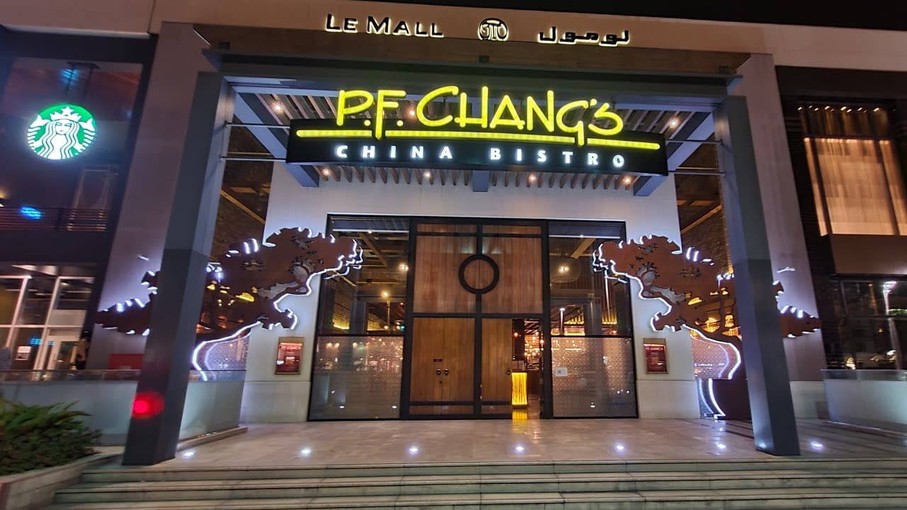 مطعم بي اف تشانغر