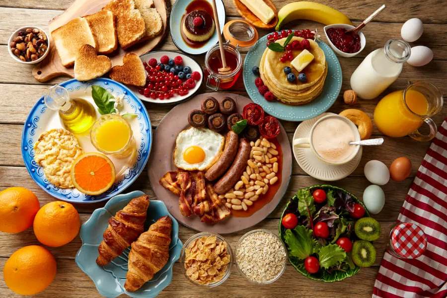 مطعم بيت يدوه أبوظبي شارع المطار