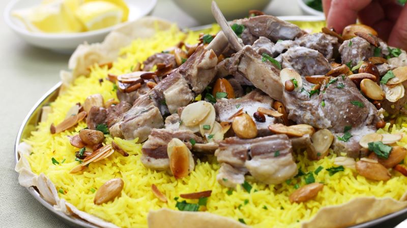 مطعم دار المأكولات الشعبية