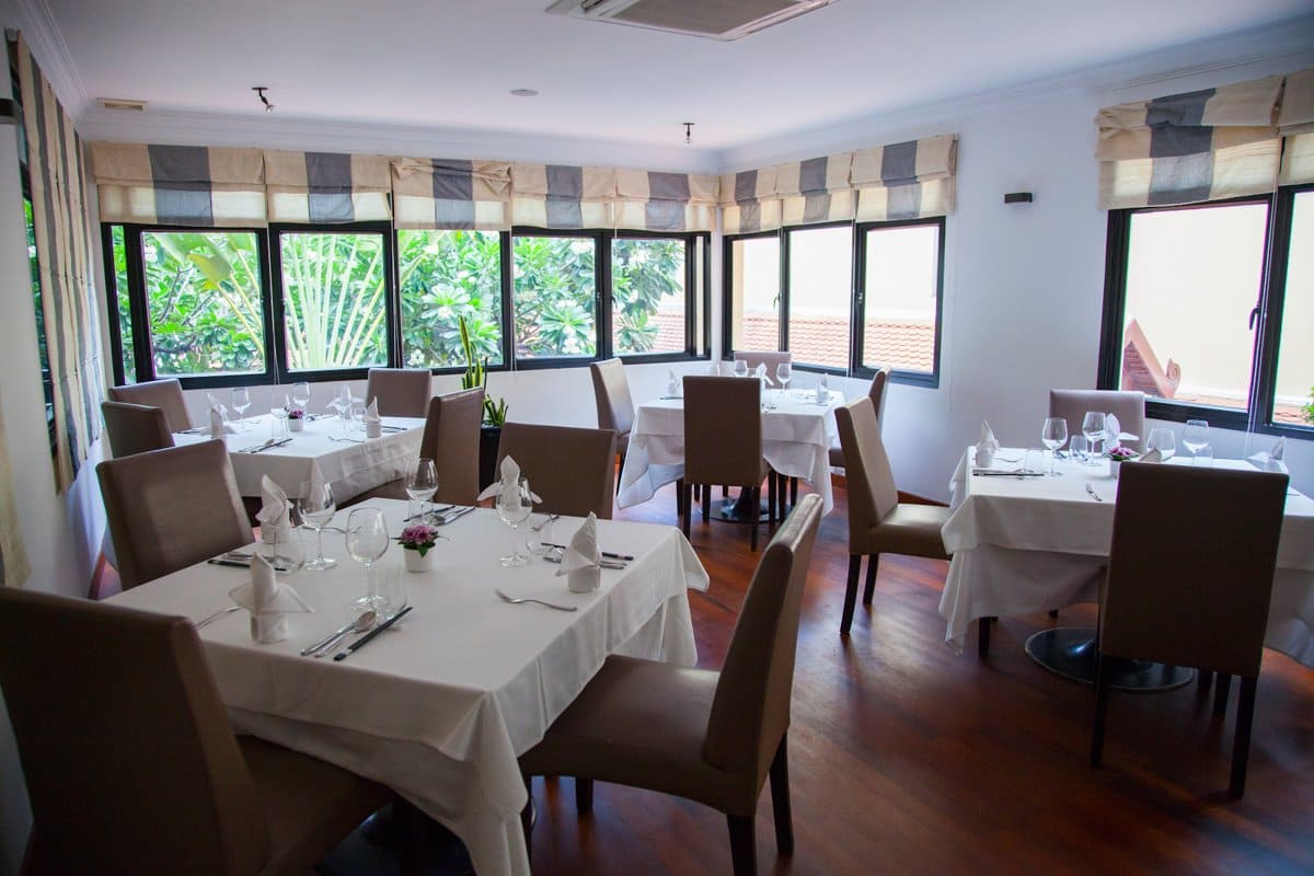 مطعم ملاس الكويت