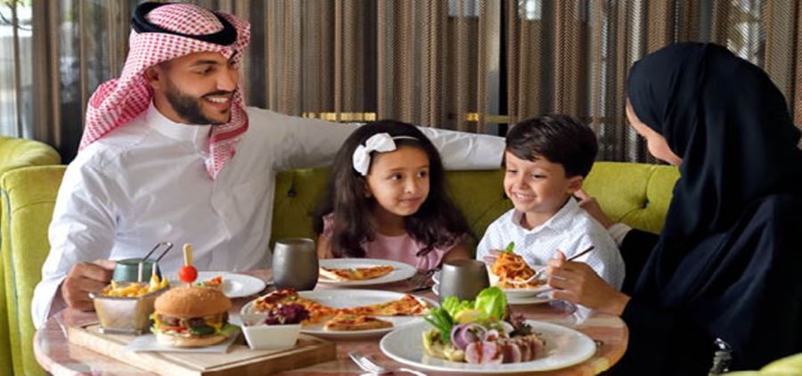 مطعم وكافيه عشاق القمر