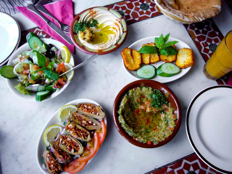 مطعم Al Abaq Al Shami Restaurant