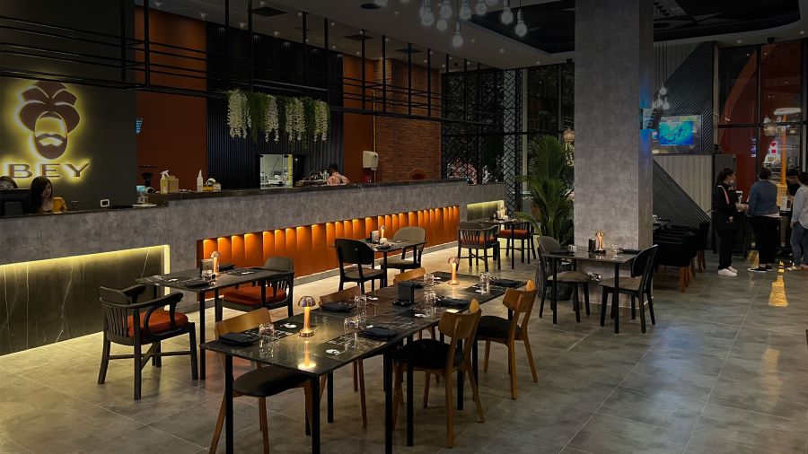 مطعم BEY Restaurant