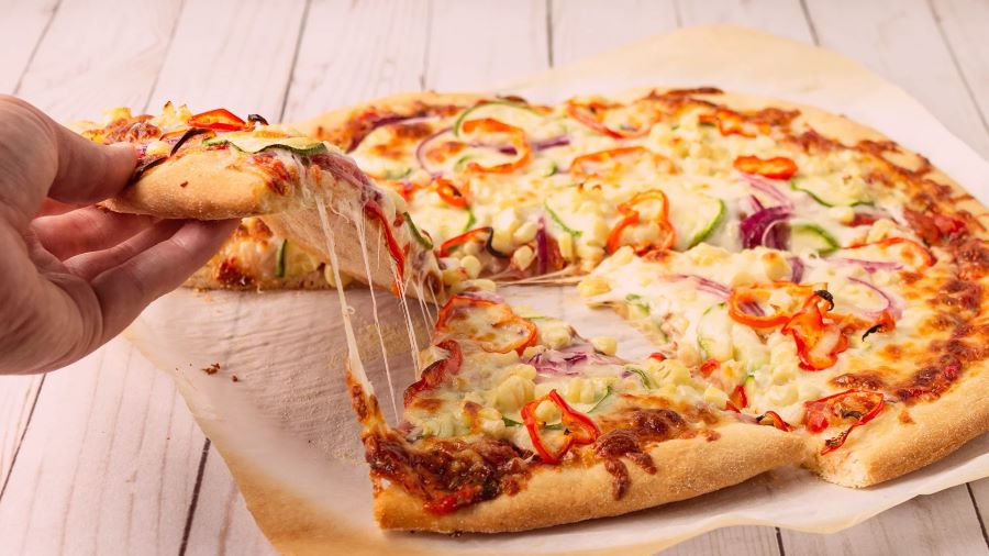 مطعم Naughty Pizza Dubai