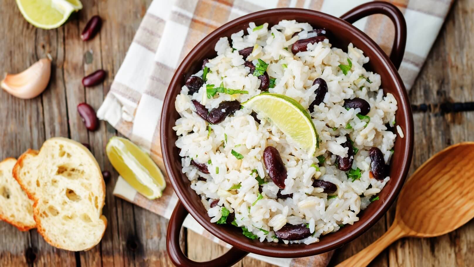 مواعيد عمل مطعم ناموس دبي