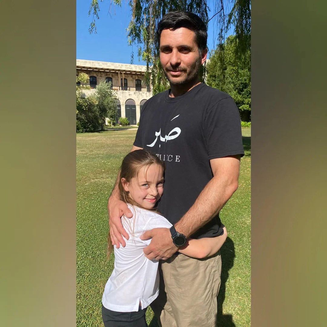 الأمير حمزة برفقة الأميرة بديعة