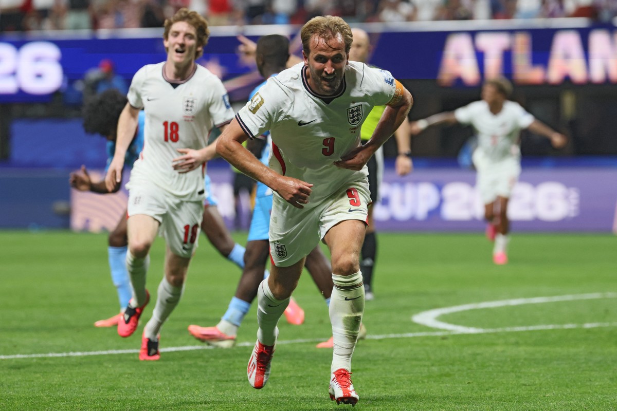 هاري كين نجم منتخب إنجلترا خلال مباراة الكونغو في كأس العالم 2026