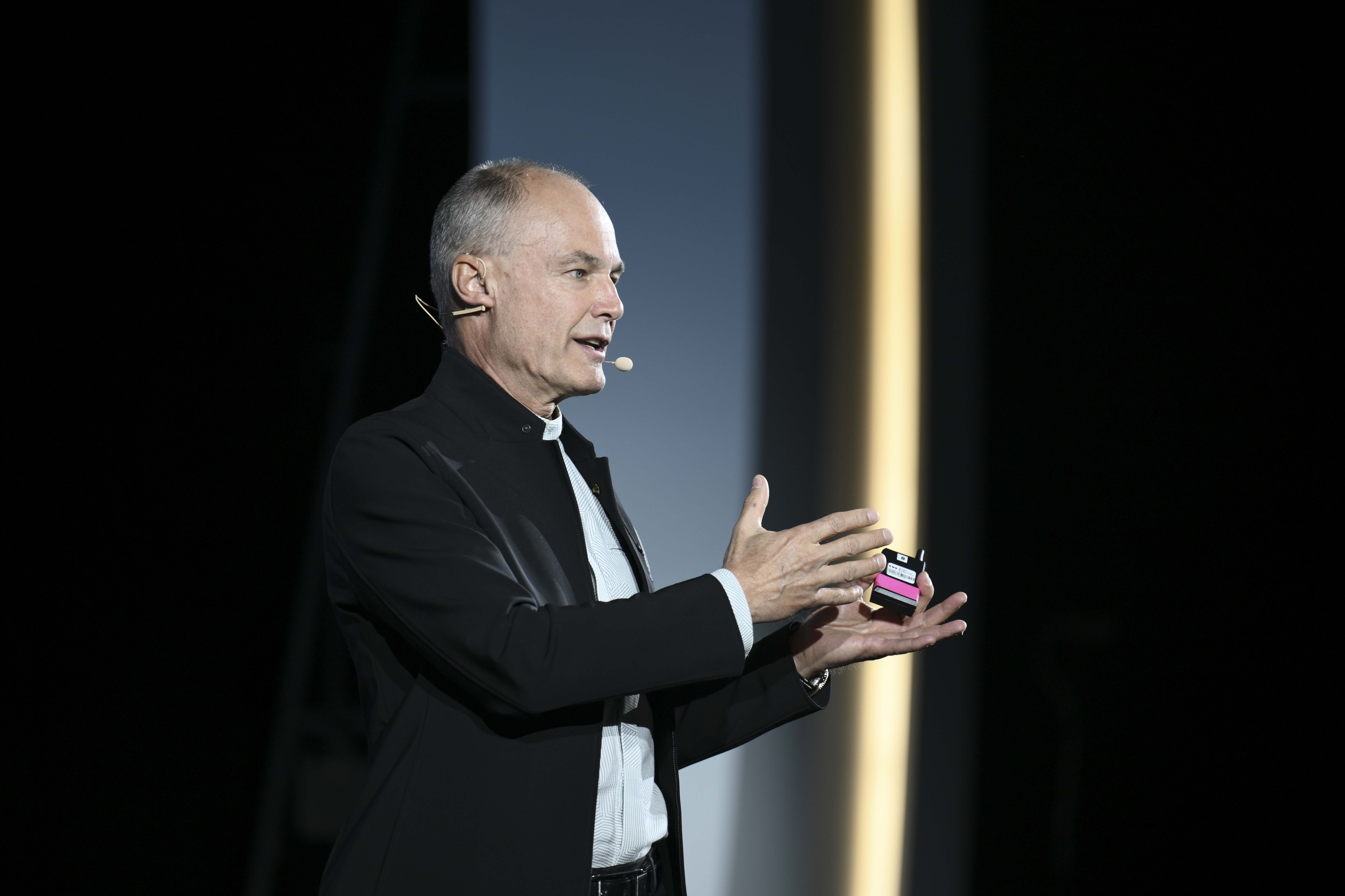 Dr Bertrand Piccard at the Green Hydrogen Summit