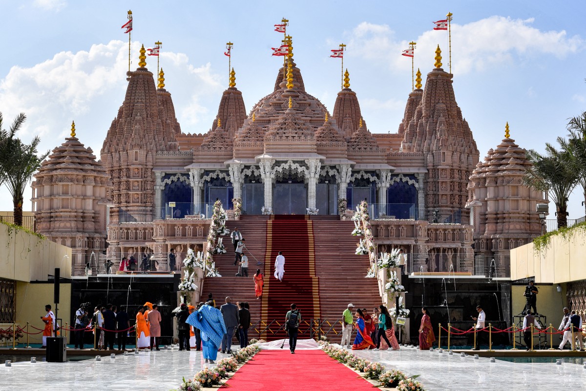 This picture taken in Abu Dhabi on February 14, 2024 shows preparations ahead of the arrival of the Indian prime minister for the inaguruation of the BAPS Hindu Mandir, the largest Hindu temple in the Middle East.