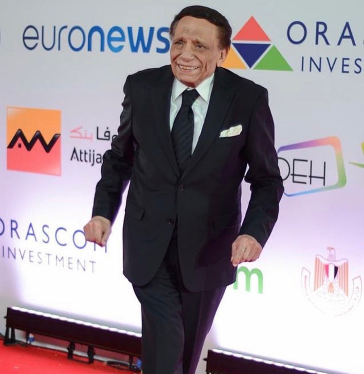 عادل