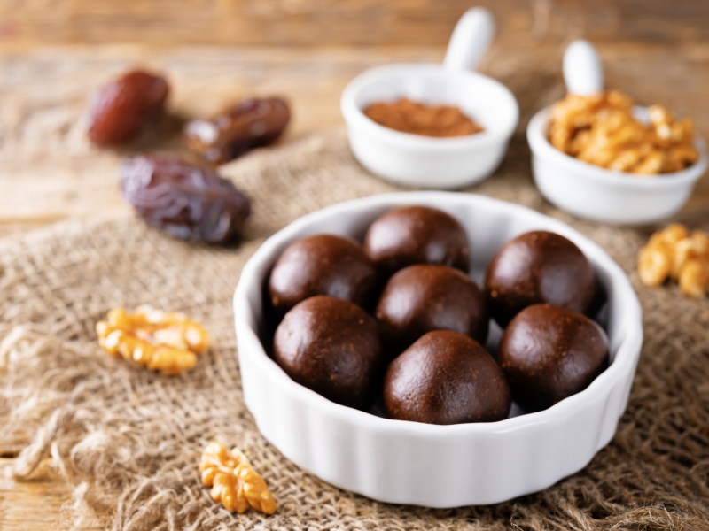 براونيز الكريسماس السهلة والصحية بدون خبز