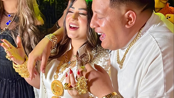 حمو بيكا و زوجته