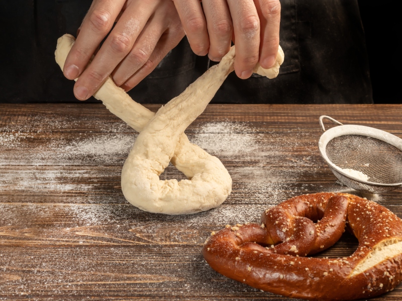 بريتزل طري وسهل التحضير