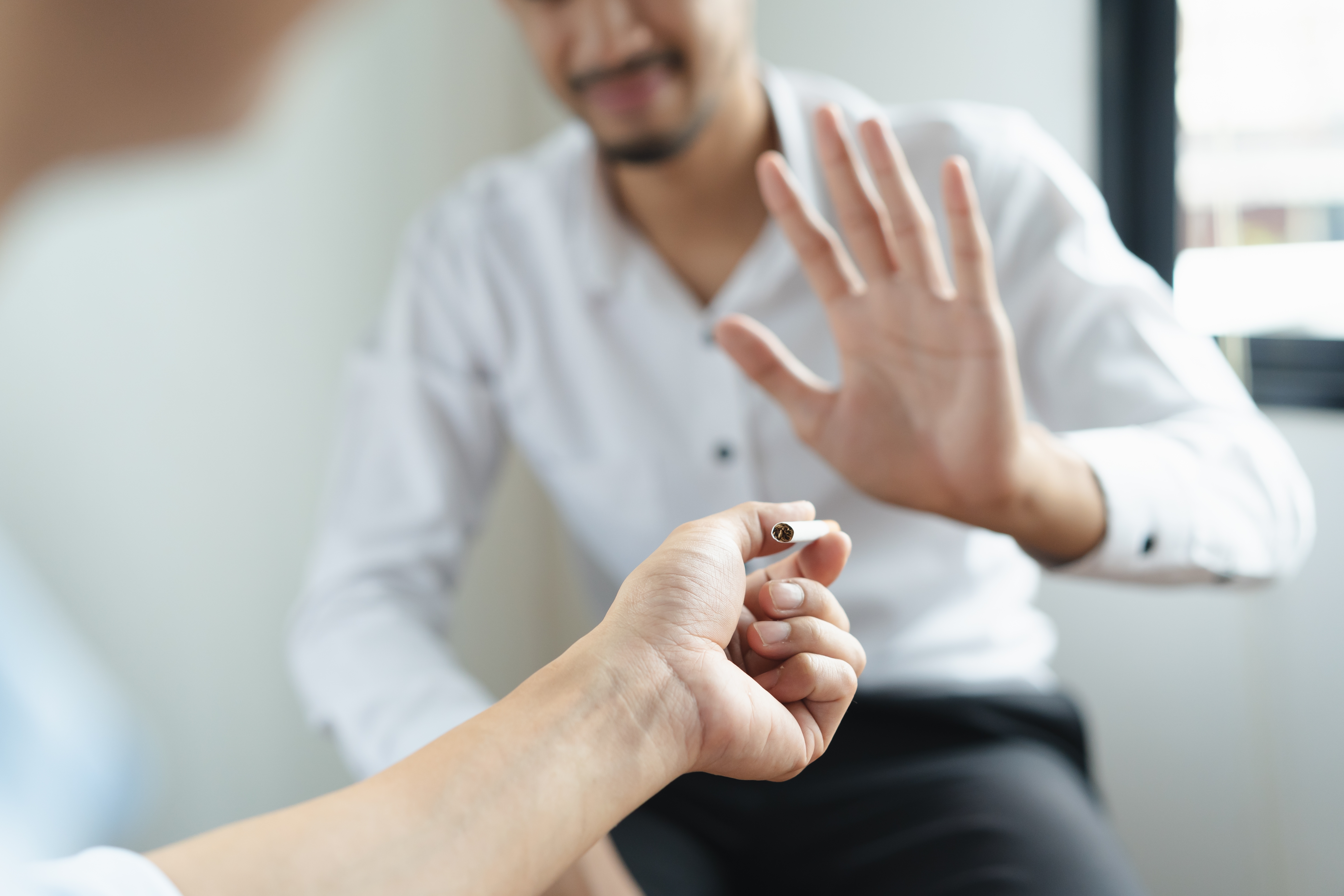كيف يحافظ الرجل على شبابه؟...نصائح لحماية بشرة الرجل من الشيخوخة
