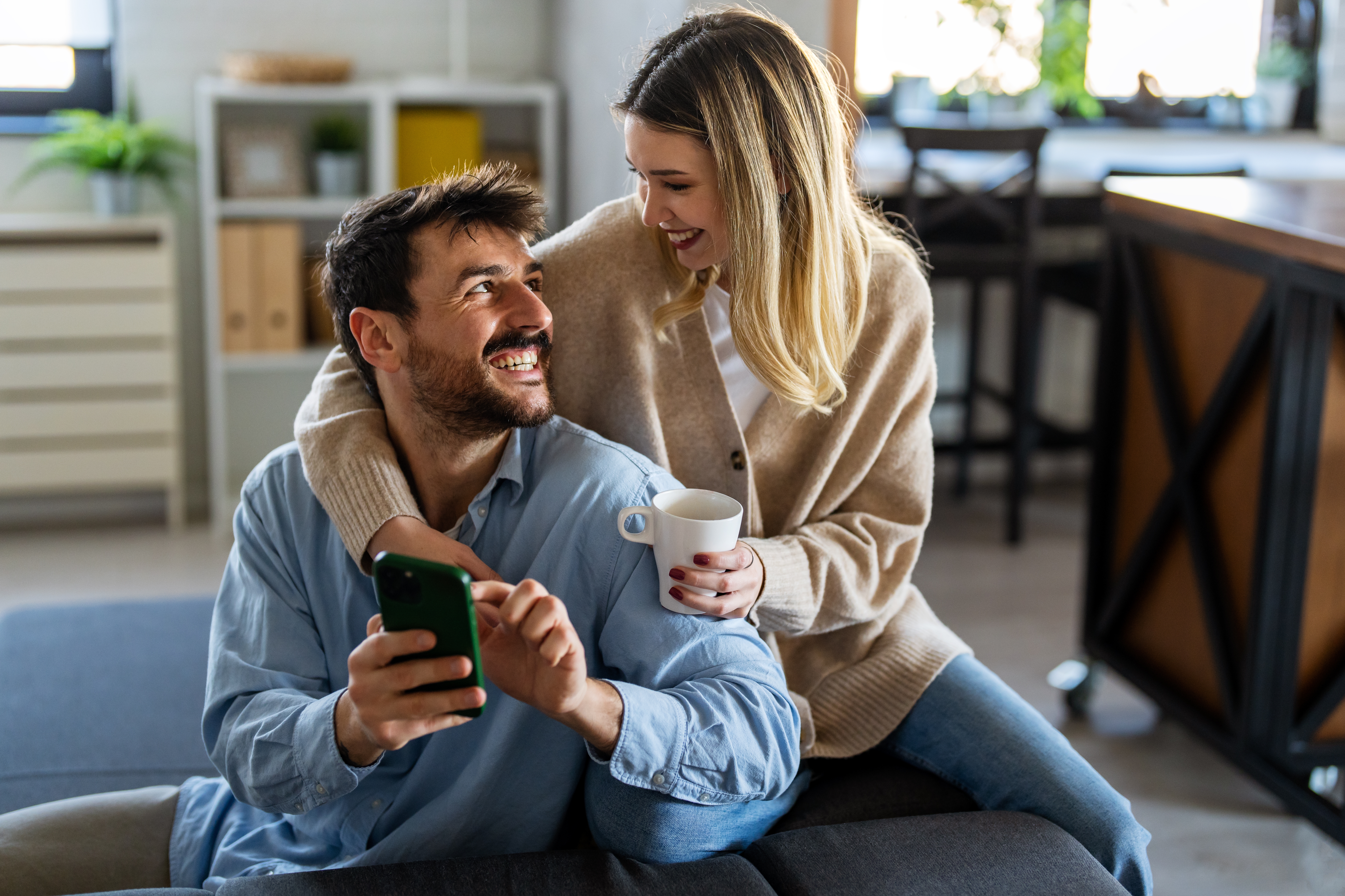ليست الوسامة وحدها.. تصرفات تجعل الرجل أكثر جاذبية في نظر المرأة
