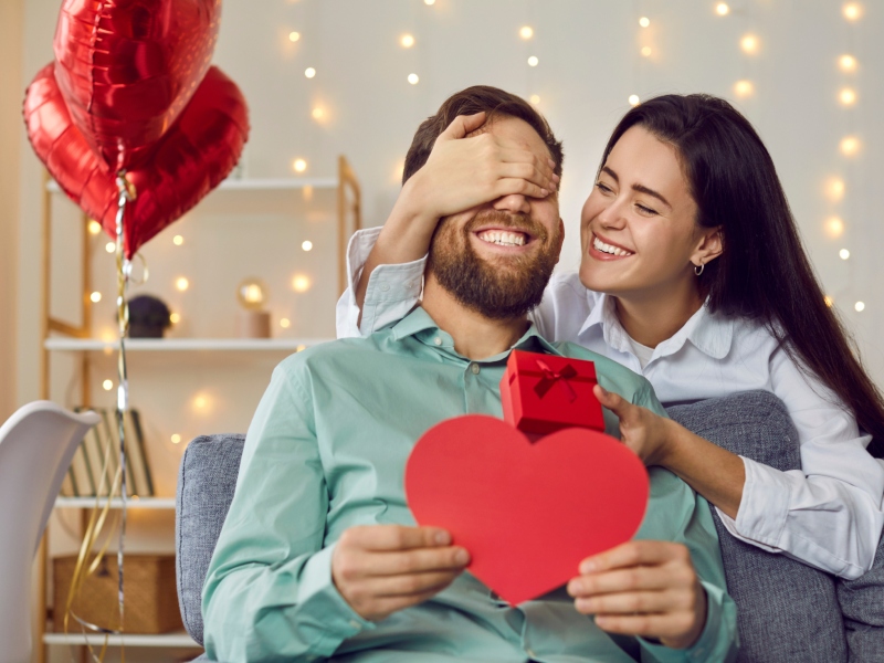 تقويم أسبوع عيد الحب : من 7 إلى 14 فبراير 2024