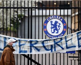 The former Blues goalkeeper spoke with supporters amid reports the club will pull out of the controversial new competition (Photo: AFP)