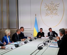 Macron: Europe commits troop deployment