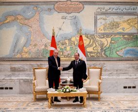 Erdogan meets el-Sisi in Cairo