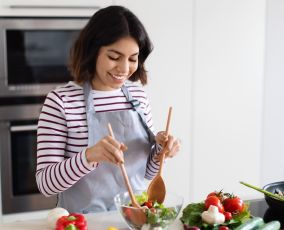 5 أفكار لسلطات قليلة الكالوري مناسبة للسحور