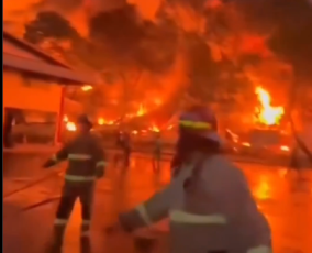 Massive fire engulfs in a plastic factory in Indonesia