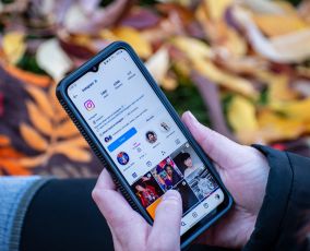 لأول مرة.. حكم يحمل إنستغرام ويوتيوب المسؤولية عن إدمان وسائل التواصل